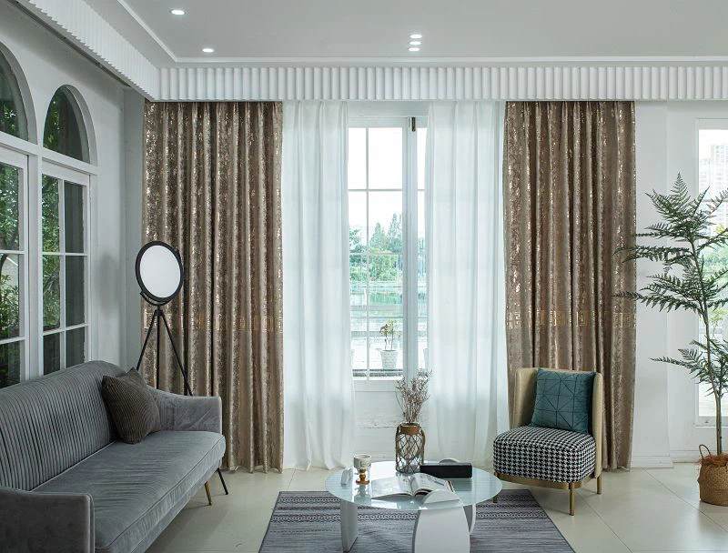 Perdeau de catifea Holland cu model pene și folie aurie